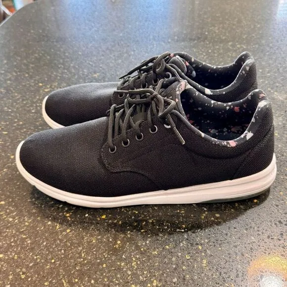Travis Mathew the Daily 2.0 Black Mesh Sneakers. Size 11.