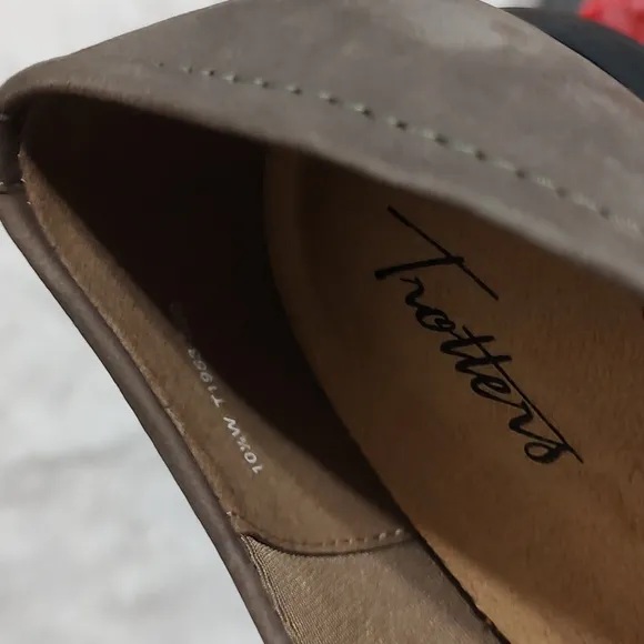 Trotters Della Brownish-Gray Casual Leather Ballet Flats Elastic Straps Sz 10½W