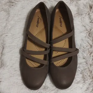 Trotters Della Brownish-Gray Casual Leather Ballet Flats Elastic Straps Sz 10½W