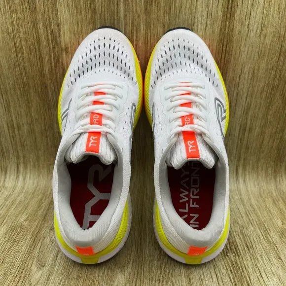 TYR RD-1 Runner Men's Size 8.5 White Yellow Athletic Running Shoes Sneakers