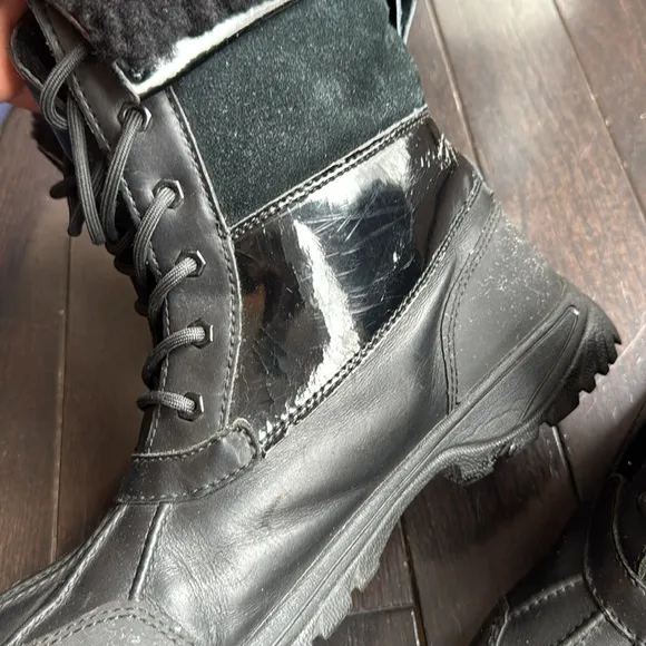 UGG AUSTRALIA BUTTE MEN'S BLACK BOOTS SIZE 12