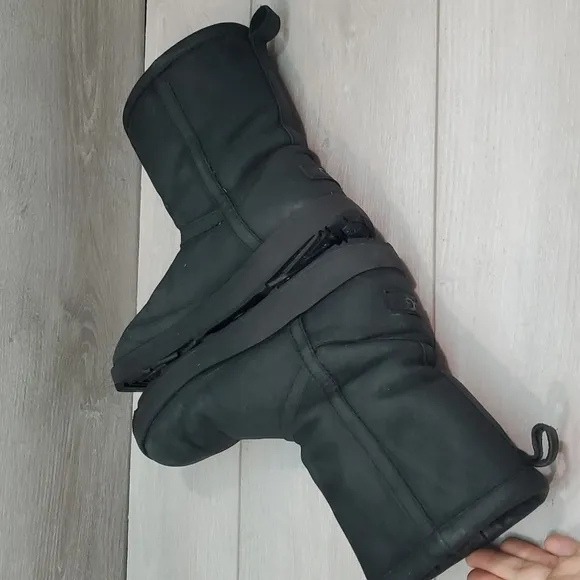 Ugg Australia Women Classic Short L Waterproof Leather Winter boots shoes sz 6