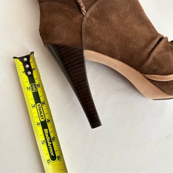 UGG Australia Women's &quot;Bianka&quot; Water Resistant Heeled Boots 7