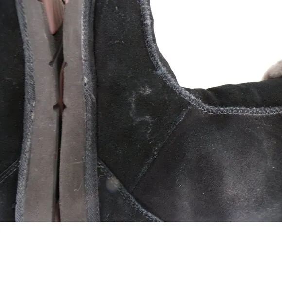 UGG® Australia Women’s Downtown Sheepskin Boots Classic 5210 Black Size 10 #1049