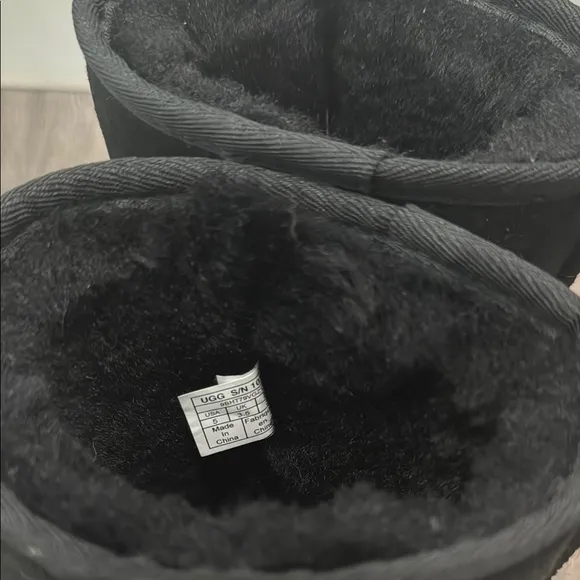 UGG Black Winter Boots Mid-Calf Sheepskin