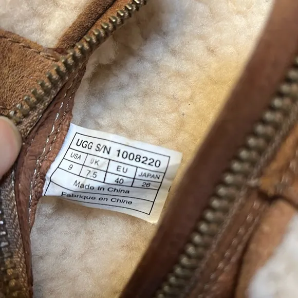 UGG Blayre Shearling Sherpa Cuff Buckle Chestnut Leather Zip Booties size 8