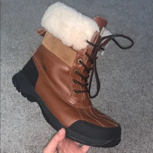 UGG Butte Brown and Black Winter Boots with Sherpa Lining
