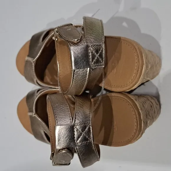 UGG Careena Leather Wedge Sandals