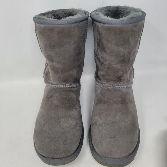 UGG Classic Short II Boots Gray Womens Sz 7 Australia Shearling USA Worn 1x! 99%