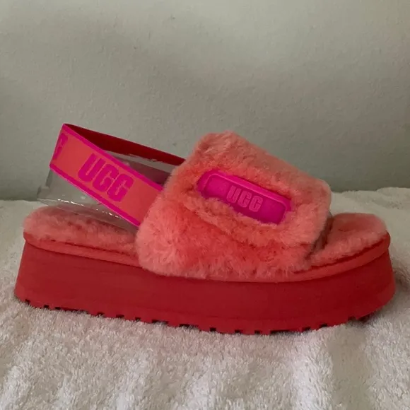💿📀UGG DISCO SLIDE SANDALS - NWT - NIB💿📀