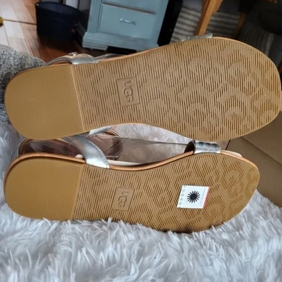 UGG Ethena Metallic Sandals