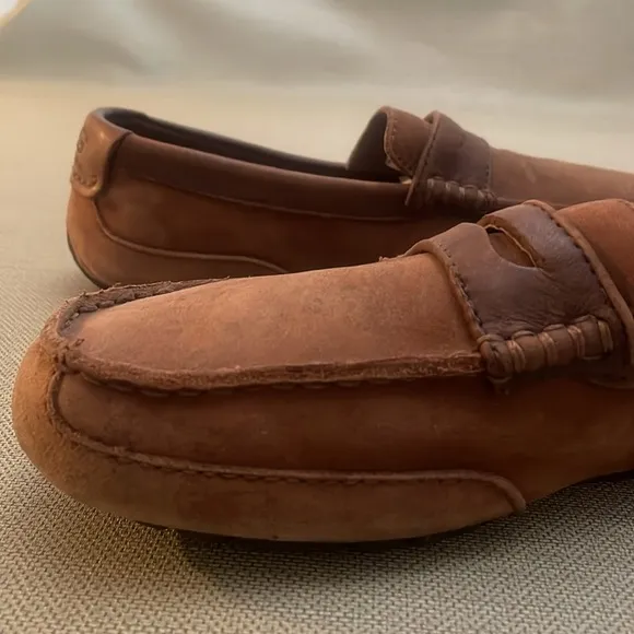 UGG Mens Brown Tan Suede Leather Loafers Size 8