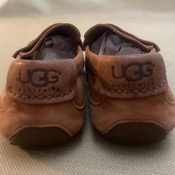 UGG Mens Brown Tan Suede Leather Loafers Size 8