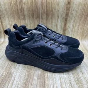 UGG Miwo Trainer Men's Size 12 Black Running Shoes Sneakers Vibram 1104970