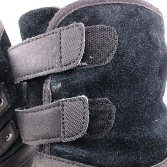 UGG Tamarind Waterproof Black Leather Winter Boots Kids 4