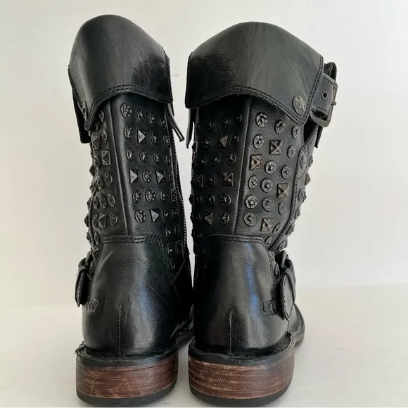 UGG Women's Conor Studs Black Leather Boots Sheepskin Size 5.5 Side Zipper
