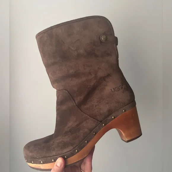 UGG Women's Lynnea Shearling Ankle Clog Boots Sheepskin Fold-Over Lining Size 10