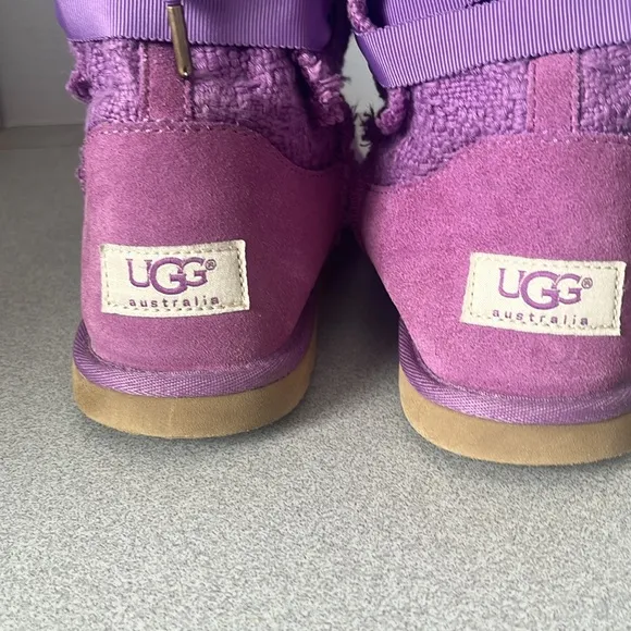 UGGS Purple Lace-Up Ribbon Mid-Calf Boot Sz 5