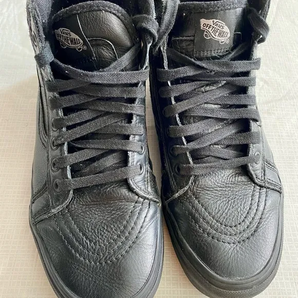 Vans Black High-Top Sneakers Leather men’s Sz 8.5 women’s Sz 10 Excellent