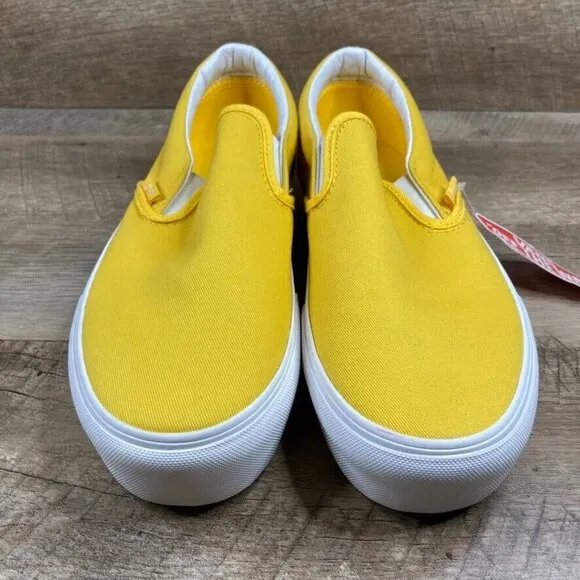 VANS Classic Slip-On Twill Freesia Gold-Yellow Sneakers Mens 9 Womens 10.5 NEW