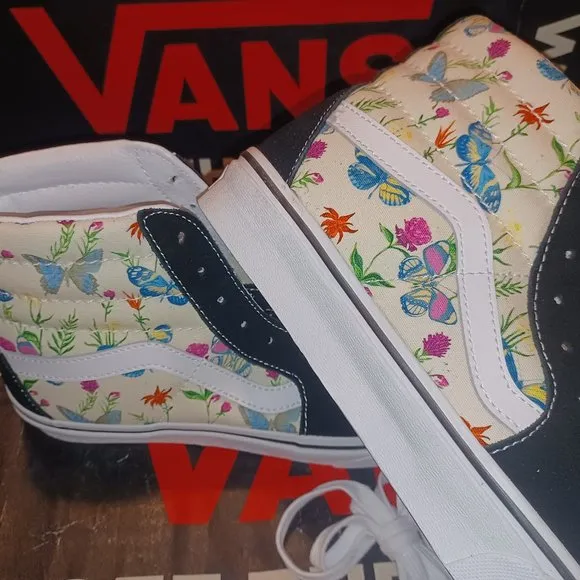 VANS Men's 4.5/ Women's 6 Sk8-Hi Butterfly Floral/Marshmallow VN0A5HXVUC0