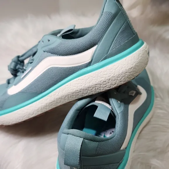 VANS POP TRELLIS ULTRARANGE EXO Women SNEAKERS New