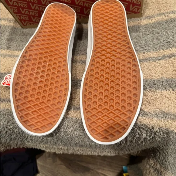 Vans Red and Blue Sneakers Classic Style - plaid Dress Blues