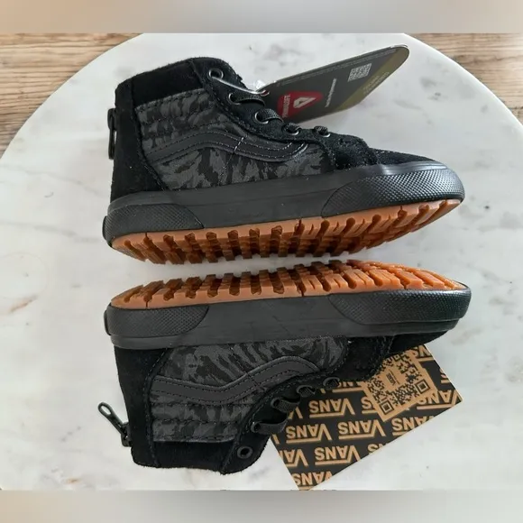 Vans Sk8-Hi Gore-Tex MTE-3 Waterproof Winter Boot Shoe Men