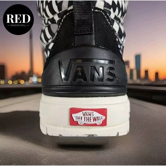 Vans UltraRange EXO Hi GORE-TEX® MTE-2 Black Warped Check Sneakers - Men’s Sz 11