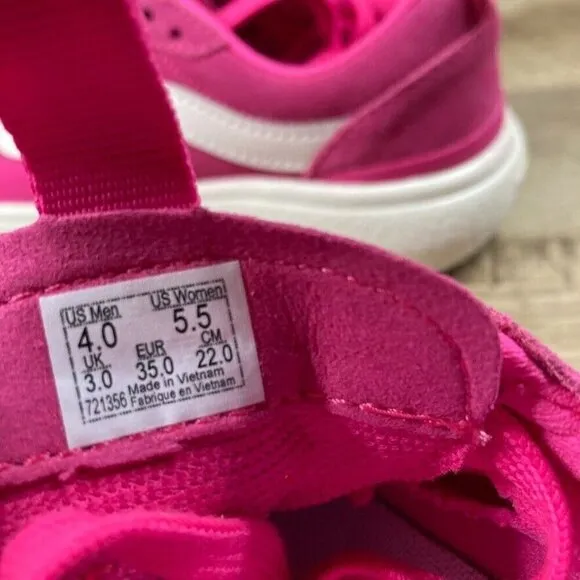 VANS UltraRange Exo Neon Pink Skate Shoes Sneakers Women's Size 5.5 NEW