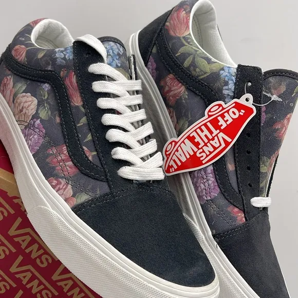Vans WMNS Sneakers with Classic Low-Top Design Old SkoolMoody Floral Grey/White