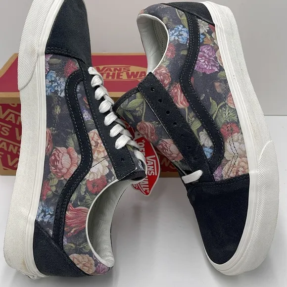 Vans WMNS Sneakers with Classic Low-Top Design Old SkoolMoody Floral Grey/White