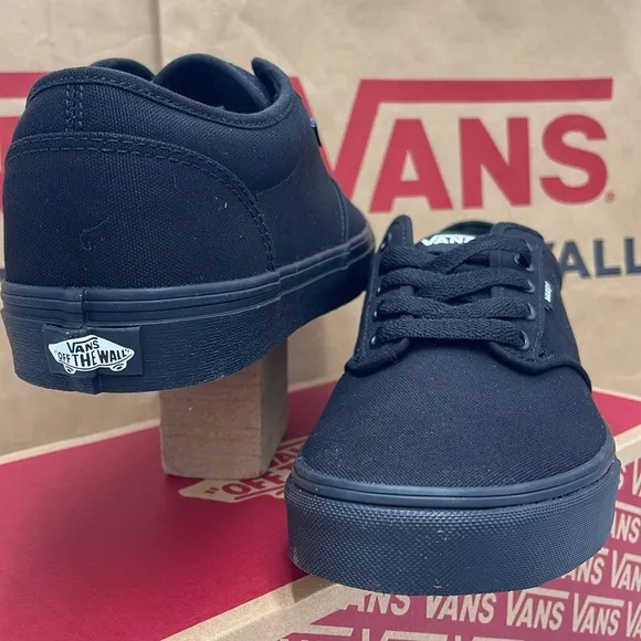 Vans Women’s Black Canvas Sneakers Atwood (Canvas) Black/BlackVN000TUY186