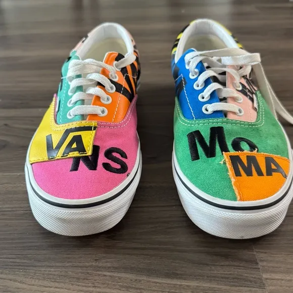 Vans x MoMA Collaboration Men’s 9 or Women’s 10.5