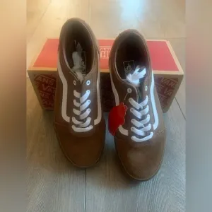 Vans youth Ward sneakers