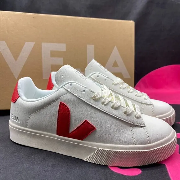Veja Campo Classic Versatile Sneakers White And Red