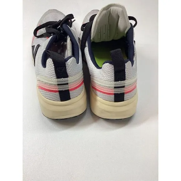Veja Condor 2 Alveomesh athletic running  sneakers in Light grey black