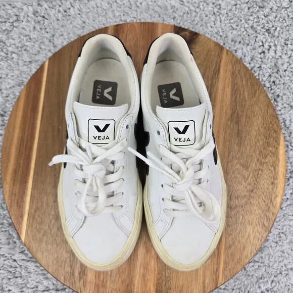 Veja Esplar Low White Black Leather Lace Up Casual Daily Sneakers Womens 4