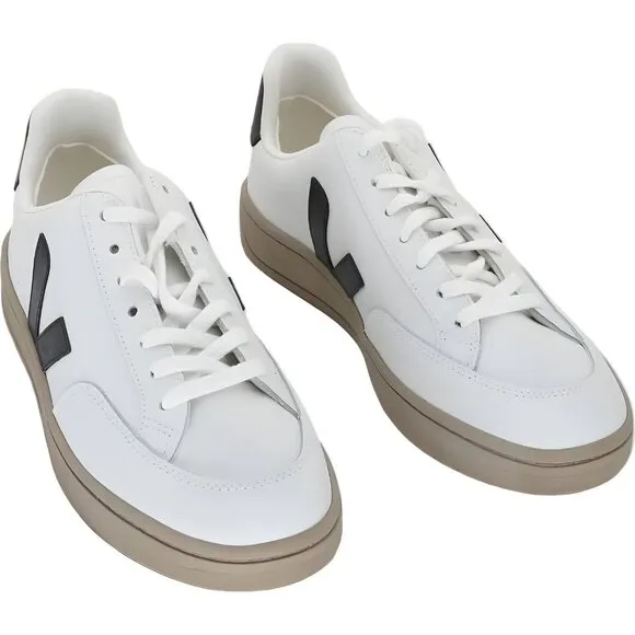 Veja V-12 Men's White Leather Sneakers with Black Accents Size 9