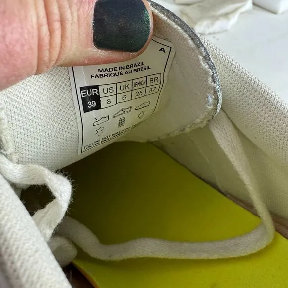 Veja V12 Sneakers Women's 8 White Purple Leather Lace-Up Low Top Running Shoes