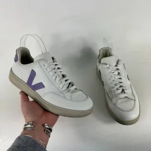 Veja V12 Sneakers Women's 8 White Purple Leather Lace-Up Low Top Running Shoes