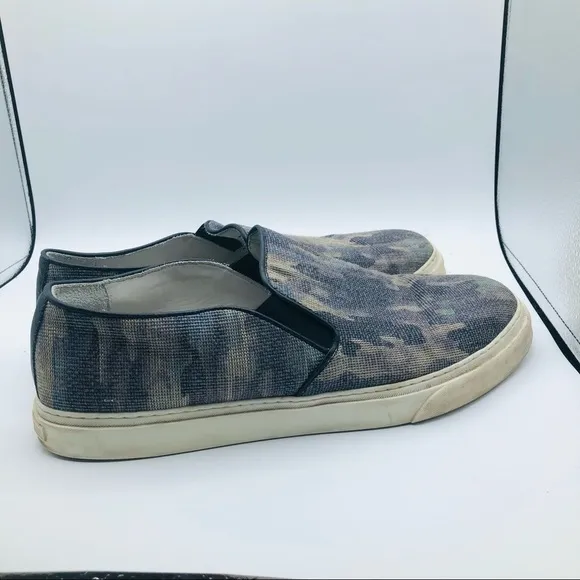Vince Camuto men’s camo loafers size 13