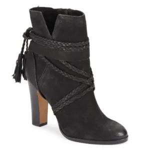 Vince Camuto Suede Tassel Booties Ankle Boots • size 7.5