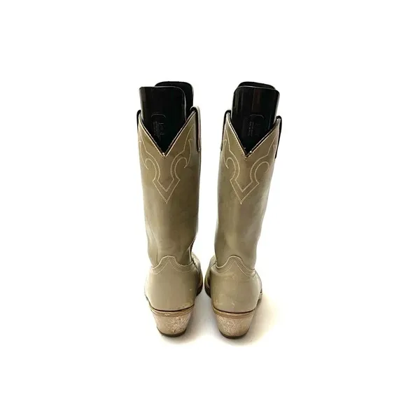 Vintage 1970s men’s gray leather cowboy boots