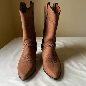 Vintage Acme Harness Chain Cowboy Boots Brown Suede Leather Mid Calf Women’s 7