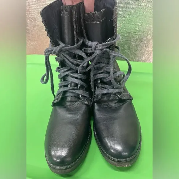 Vintage Foundry Co. Sadie Combat Boots VFL 106 size 9.5 NEW