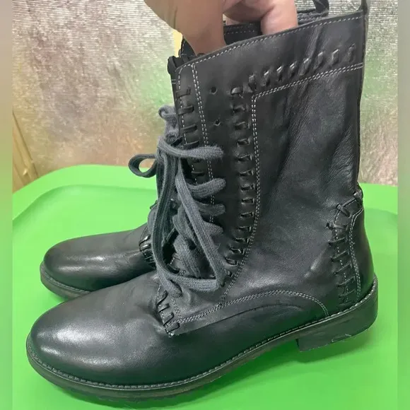 Vintage Foundry Co. Sadie Combat Boots VFL 106 size 9.5 NEW