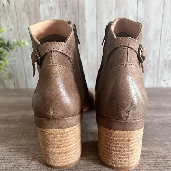 Vintage Foundry Leather Slouchy Sabrina Boots Size 8