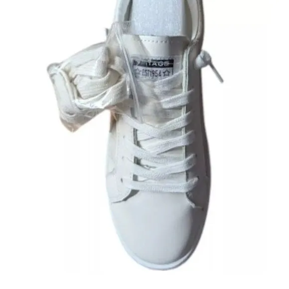 Vintage Havana Carla Croco Star Sneakers Off White Size 8 NWB