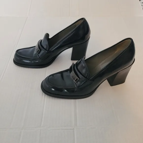 Vintage Leather Prada Loafers Heel